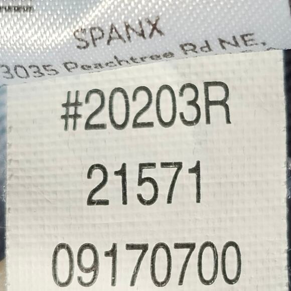 SPANX Distressed Skinny Jeans Medium Wash Women's XL - Picture 16 of 16